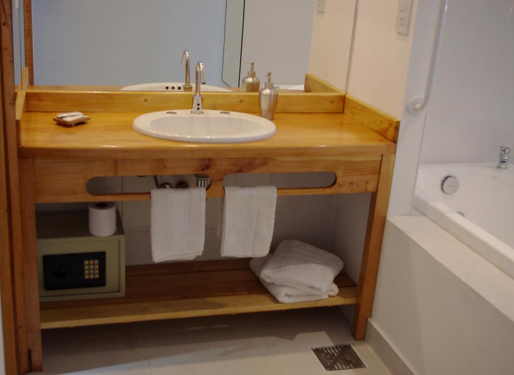 Familia Piatti B&B - Suites Ushuaia Dış mekan fotoğraf